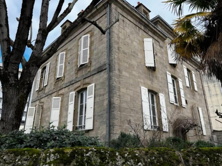 #Le Conquerant Du Dernierjour-Grand F2-Hypercentre Brive-la-Gaillarde Exterior foto