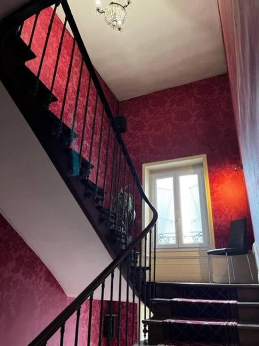 #Le Conquerant Du Dernierjour-Grand F2-Hypercentre Brive-la-Gaillarde Exterior foto