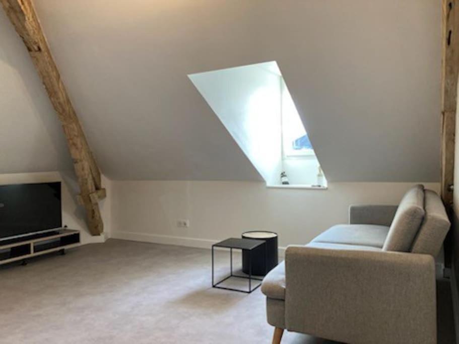 #Le Conquerant Du Dernierjour-Grand F2-Hypercentre Brive-la-Gaillarde Exterior foto