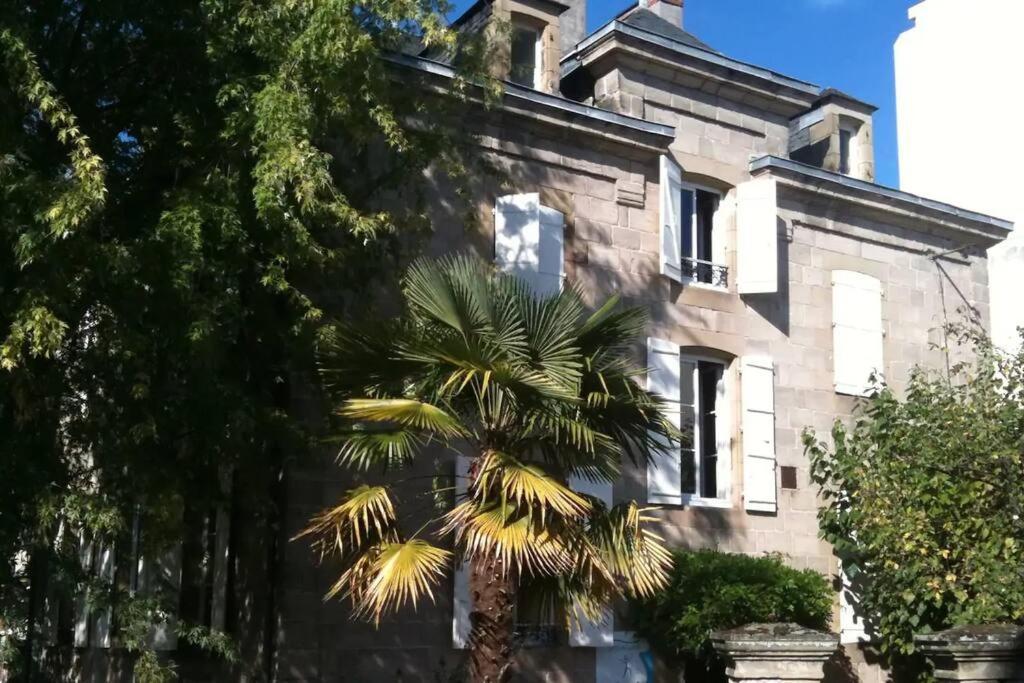 #Le Conquerant Du Dernierjour-Grand F2-Hypercentre Brive-la-Gaillarde Exterior foto