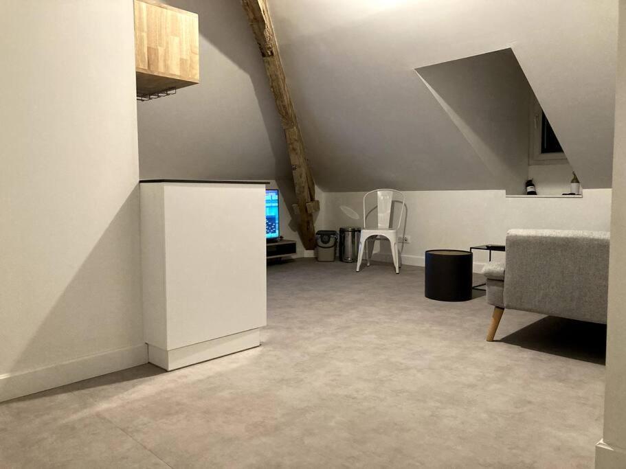 #Le Conquerant Du Dernierjour-Grand F2-Hypercentre Brive-la-Gaillarde Exterior foto